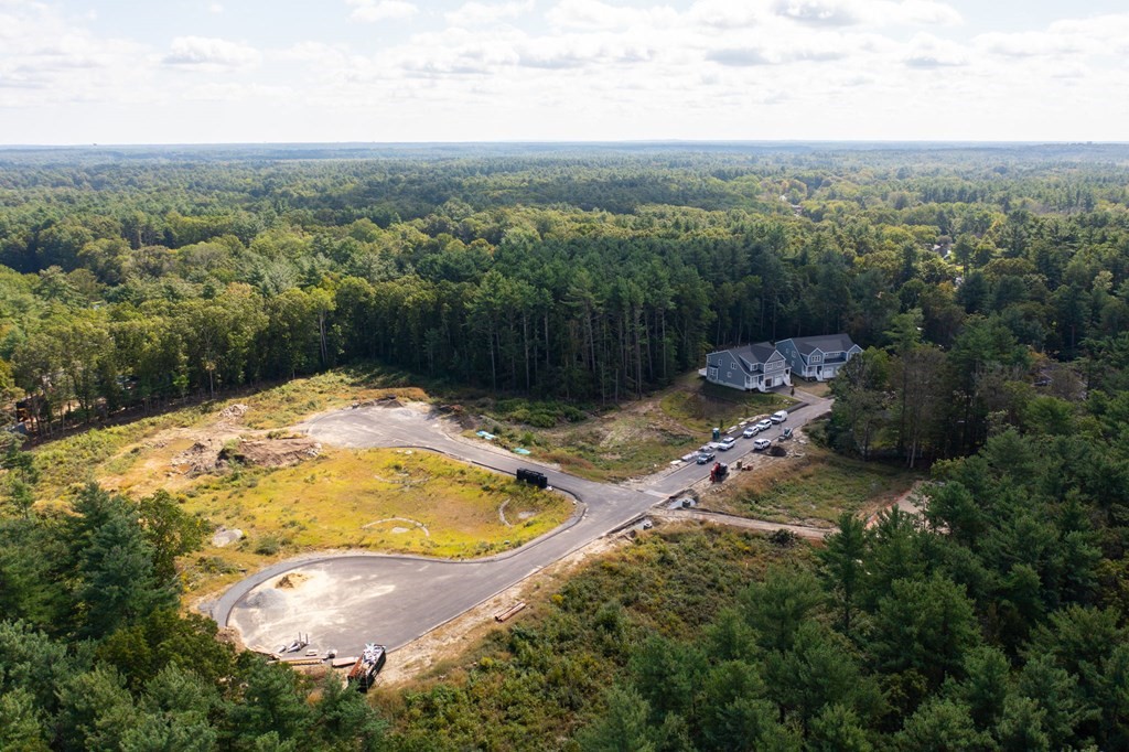 13 Howland Trail # 7