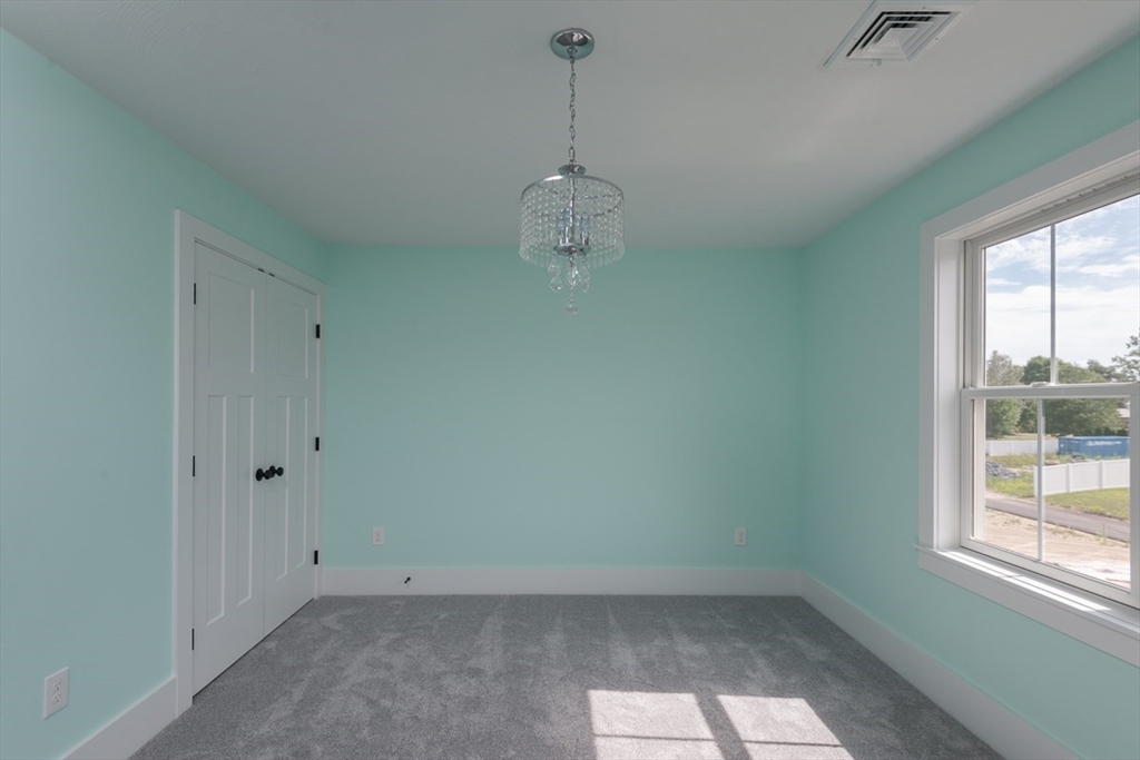 7 Chippewa Way