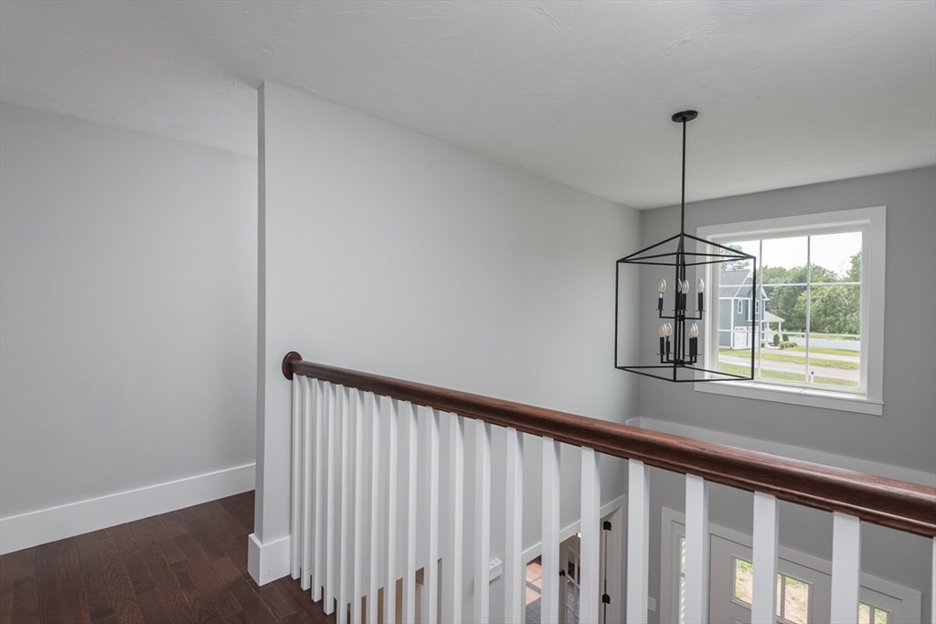 7 Chippewa Way