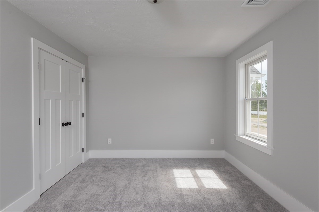 7 Chippewa Way