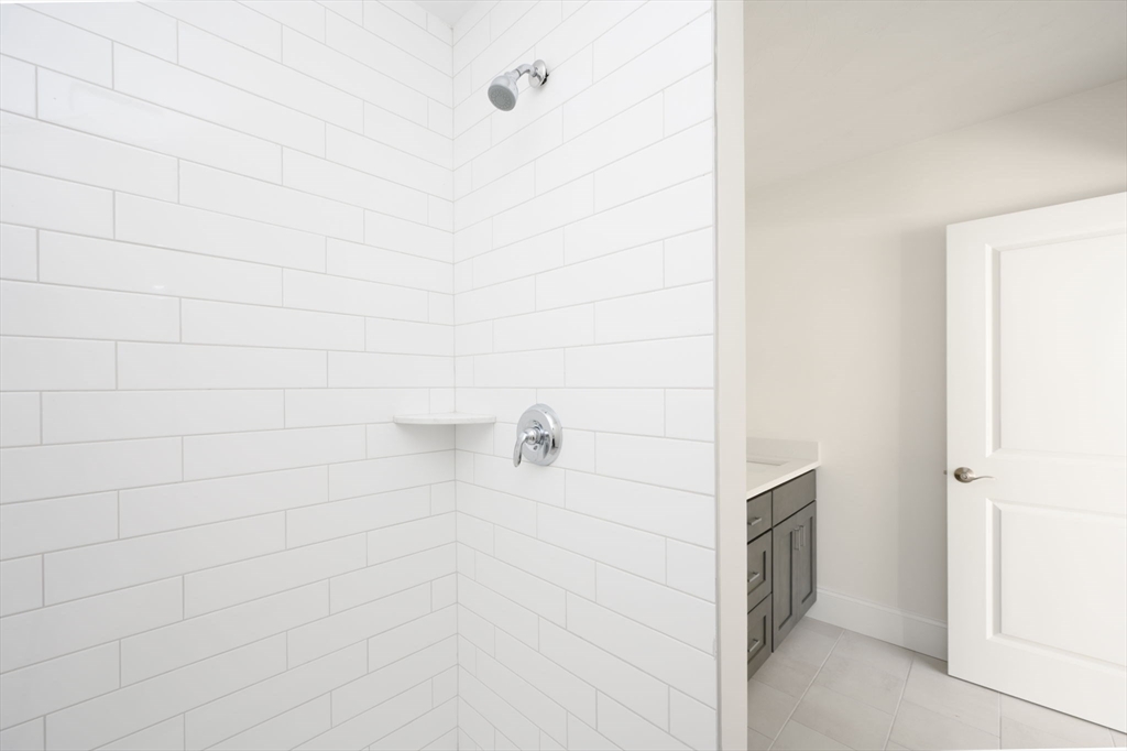 23 Metacomet Road # 23 Unit: #23