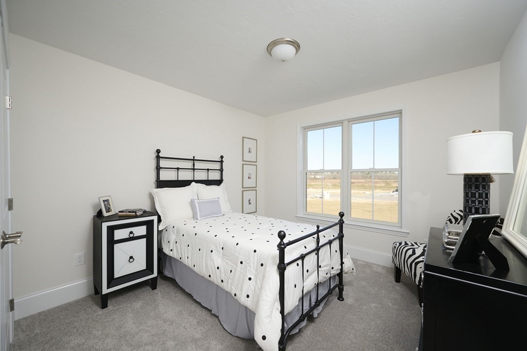 33 Metacomet Road # 33 Unit: #33