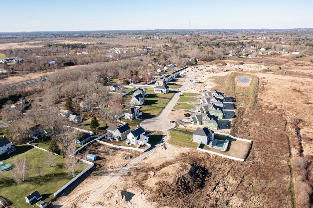 33 Metacomet Road # 33 Unit: #33