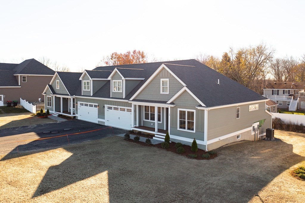 33 Metacomet Road # 33 Unit: #33