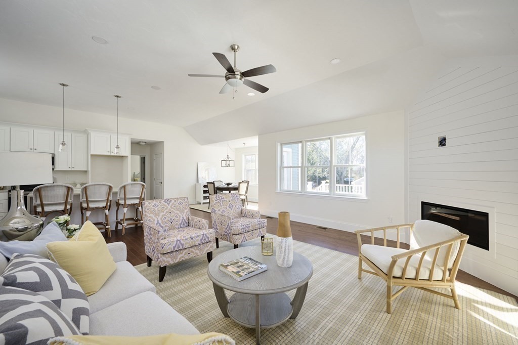 33 Metacomet Road # 33 Unit: #33