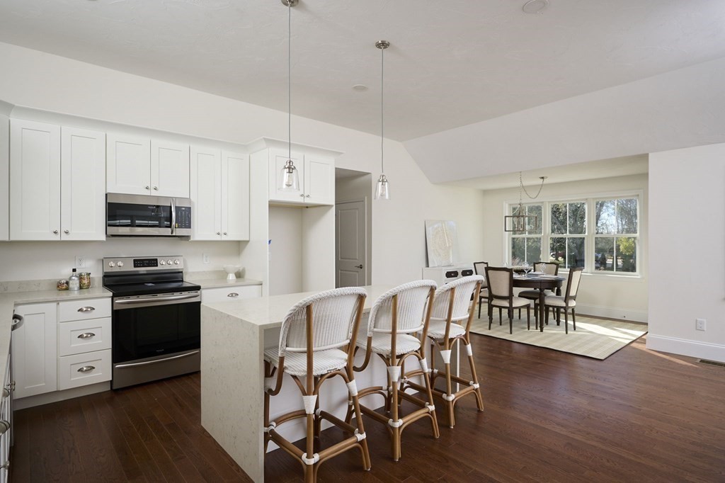 33 Metacomet Road # 33 Unit: #33
