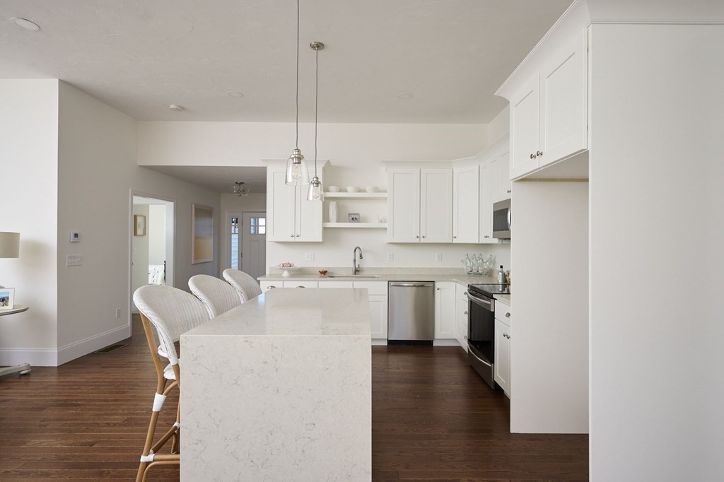33 Metacomet Road # 33 Unit: #33
