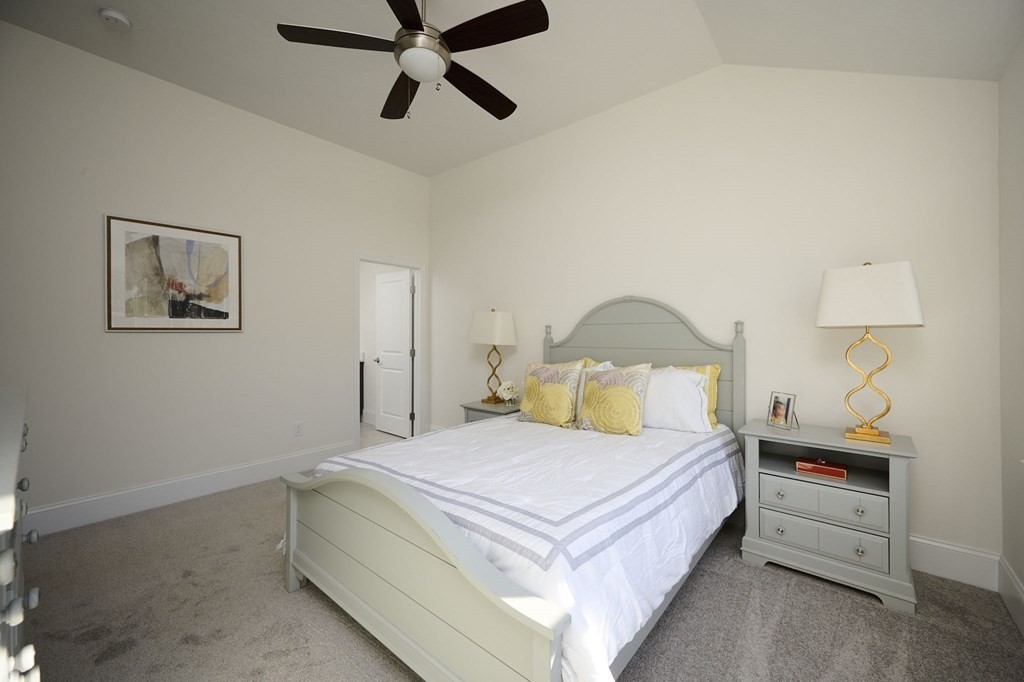 33 Metacomet Road # 33 Unit: #33