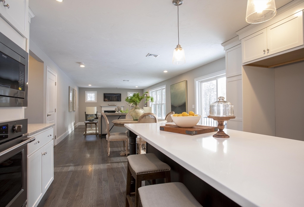 6 Chippewa Way