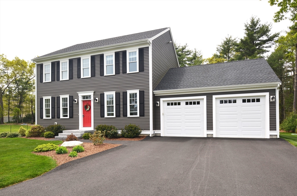 27 Cobblestone Ln