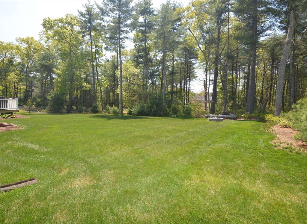 27 Cobblestone Ln
