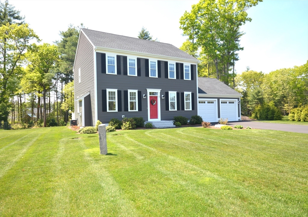 27 Cobblestone Ln