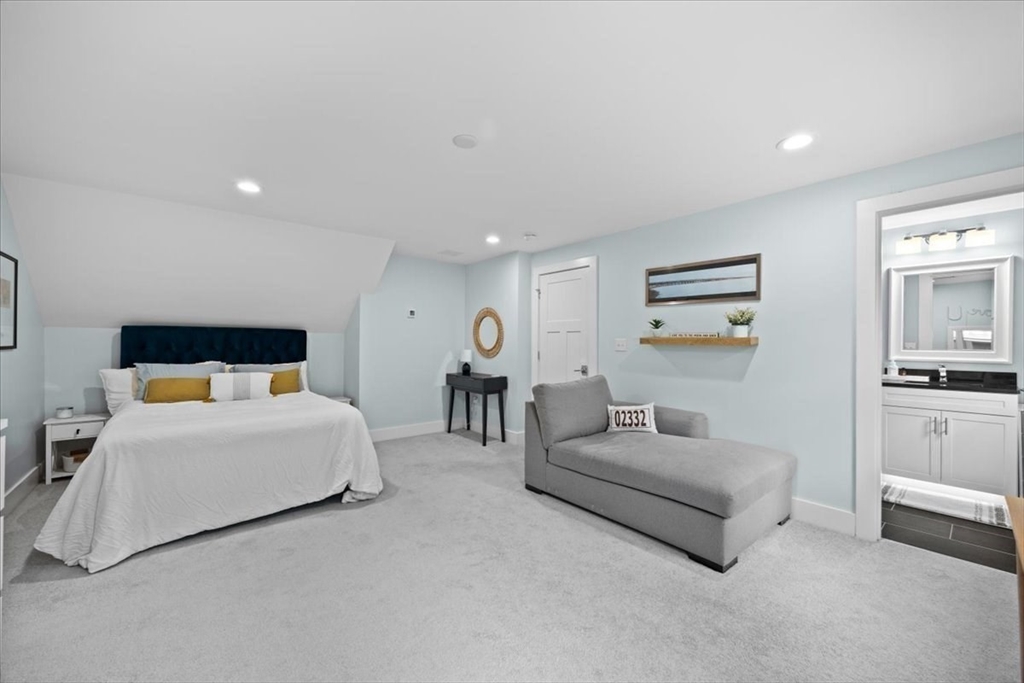220 Center Street # 6