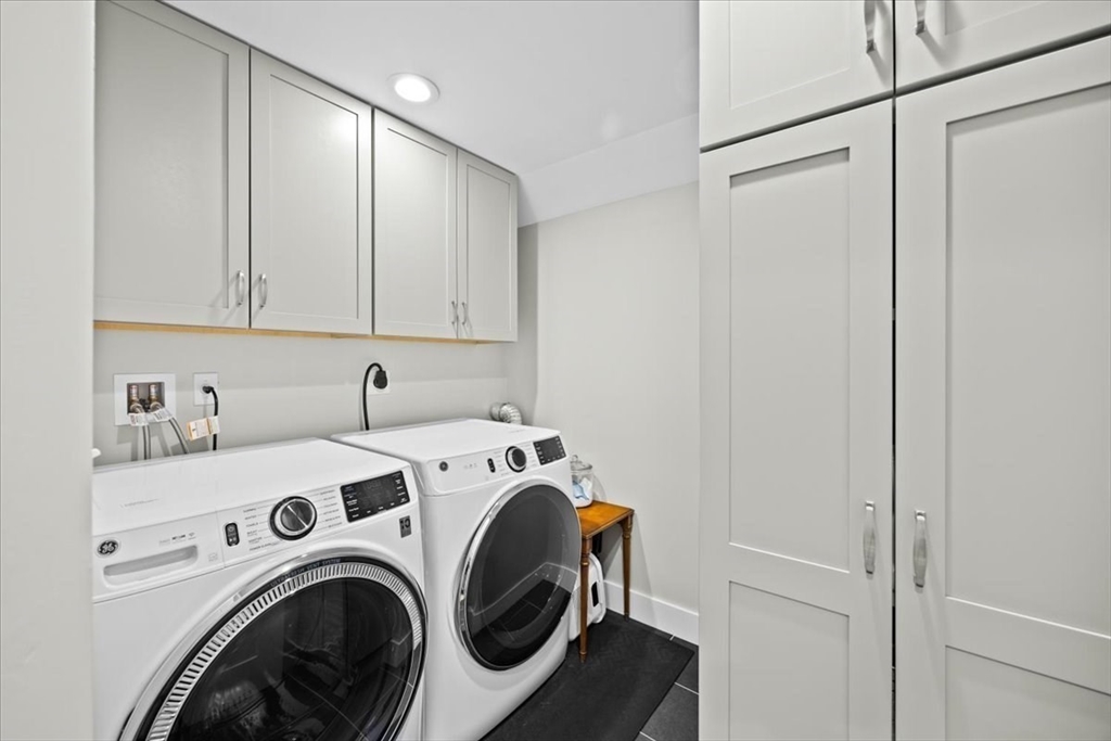 220 Center Street # 6