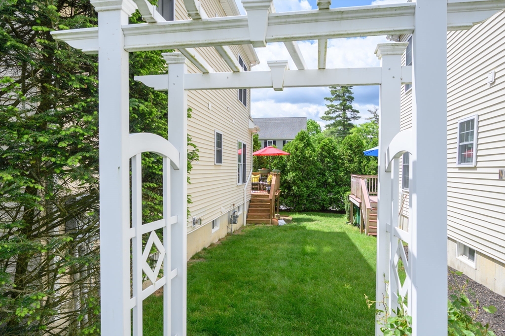 105 Wampatuck St # 2