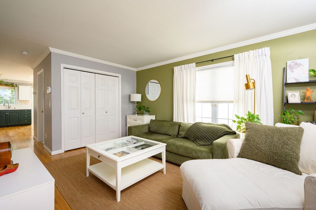 105 Wampatuck St # 2