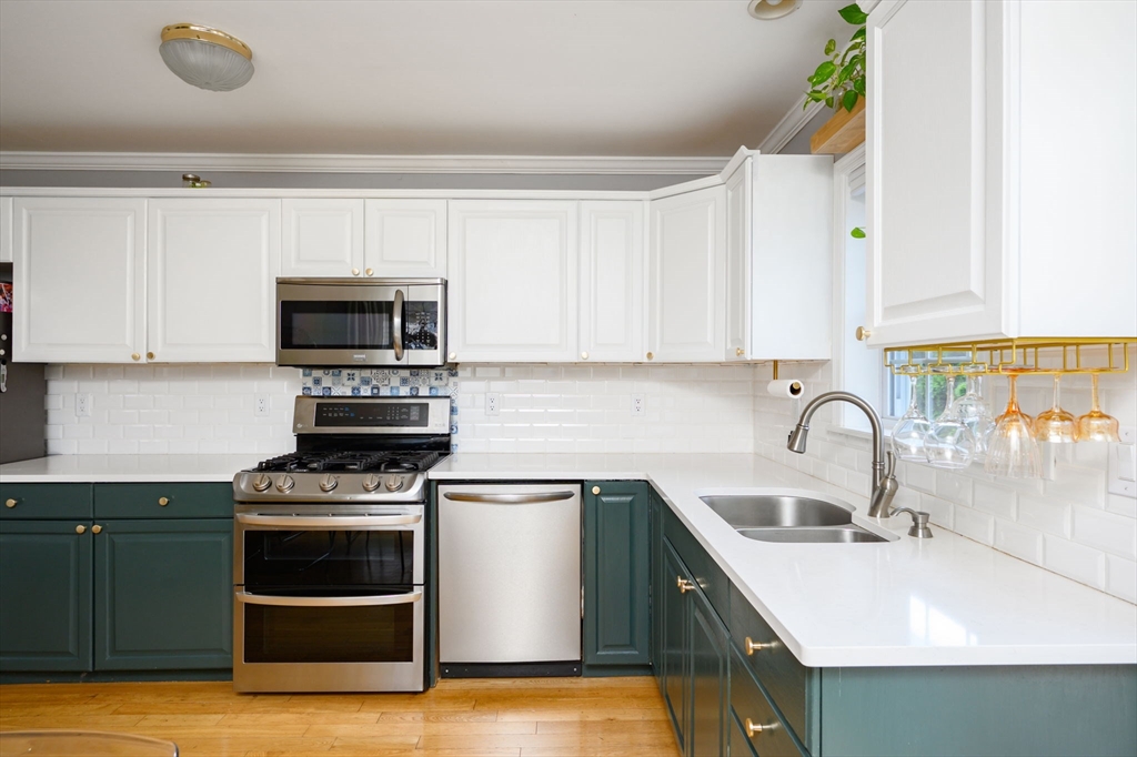 105 Wampatuck St # 2