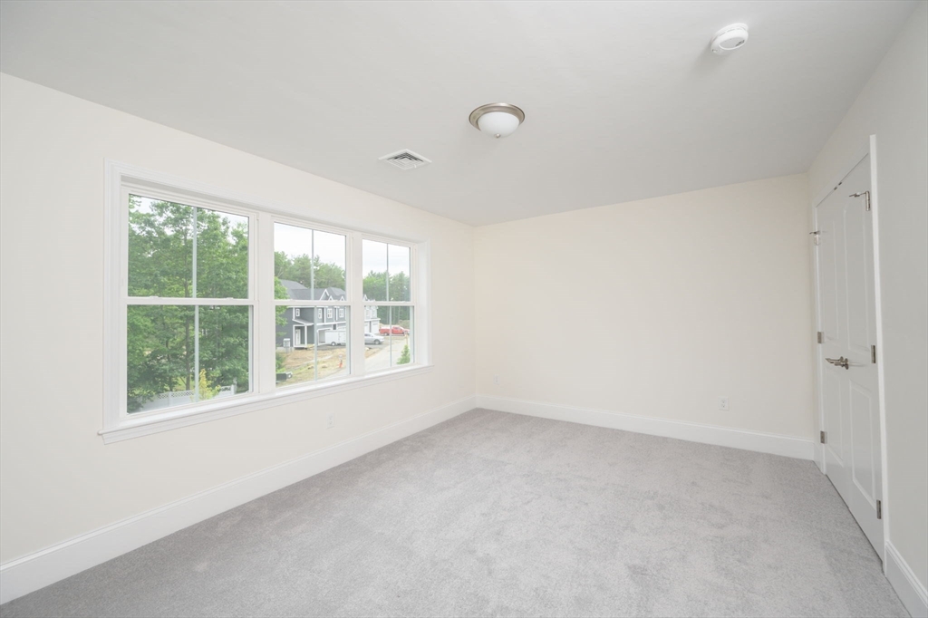 26 Howland Trail # 32