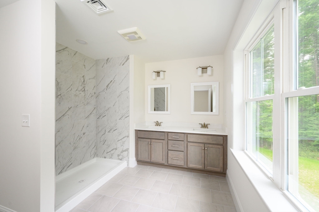 26 Howland Trail # 32