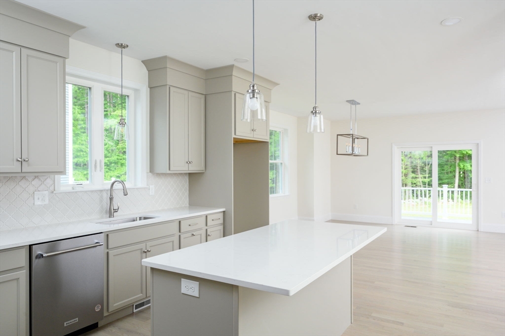 26 Howland Trail # 32
