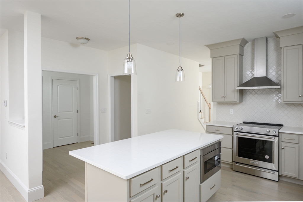 26 Howland Trail # 32