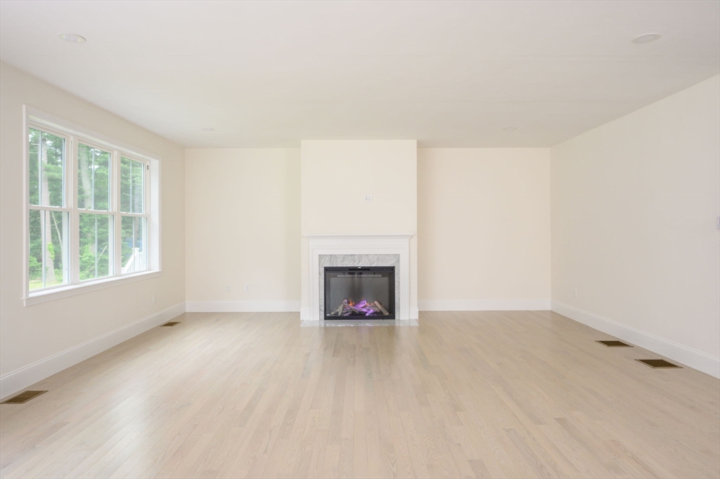 26 Howland Trail # 32