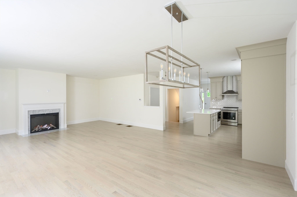 26 Howland Trail # 32