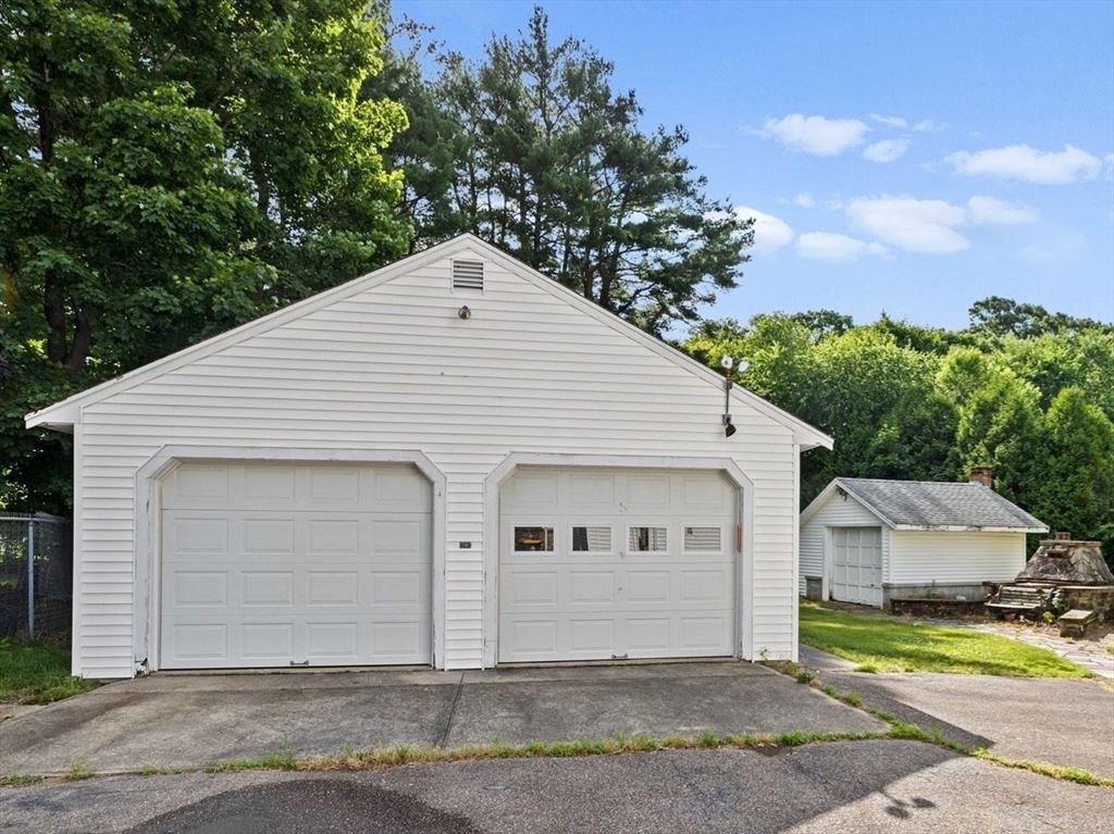 131 Spruce St