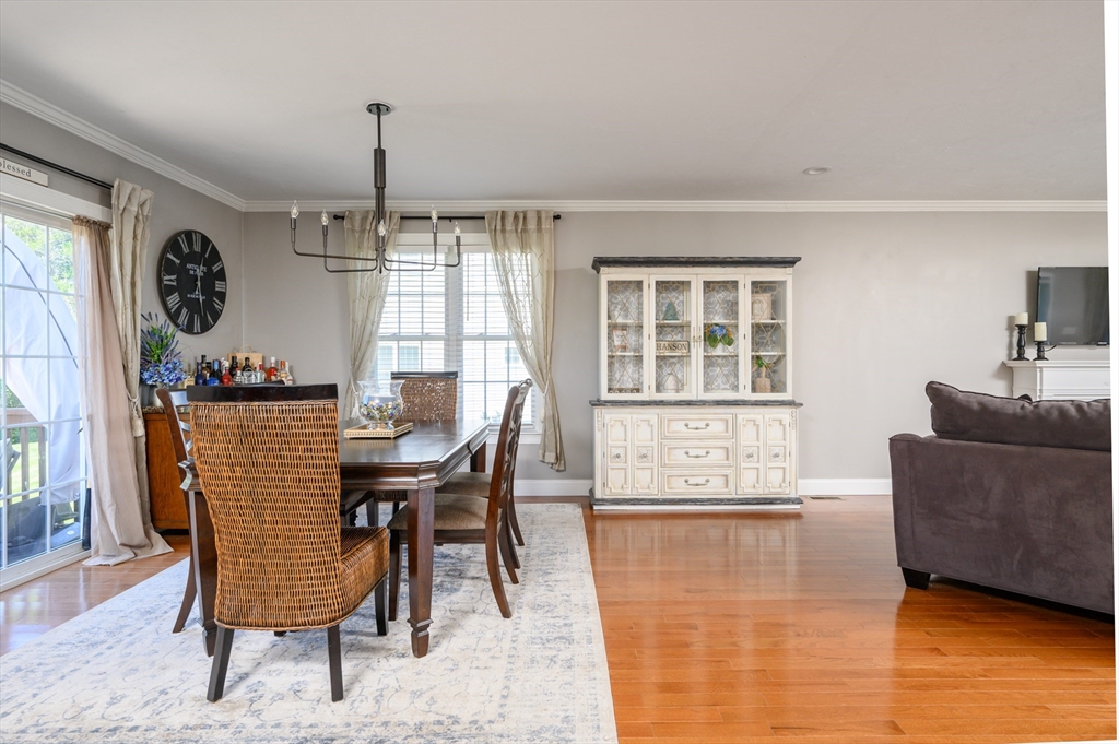102 Sawmill Ln # 102