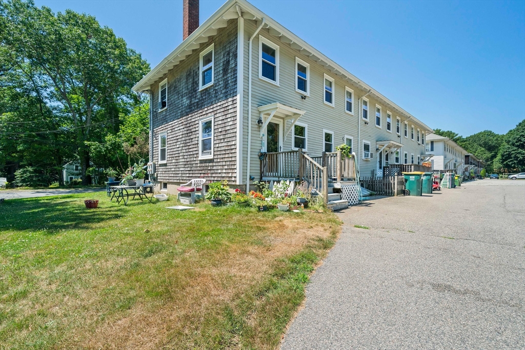 93 Forest Ave Ext # 93