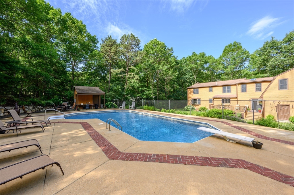 42 Crabtree Rd