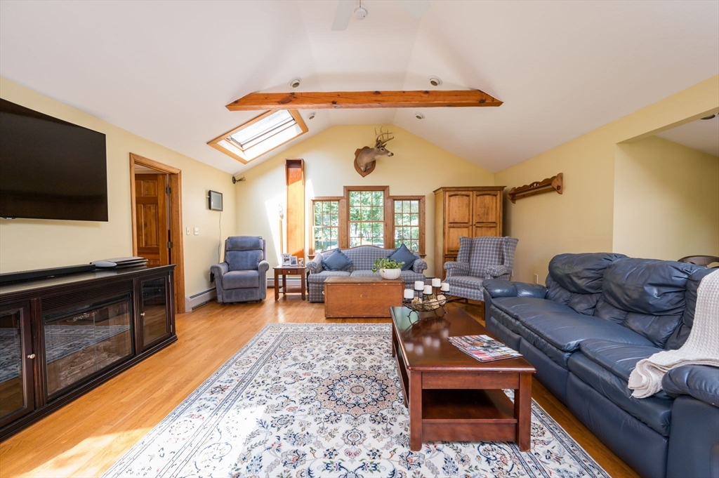 42 Crabtree Rd