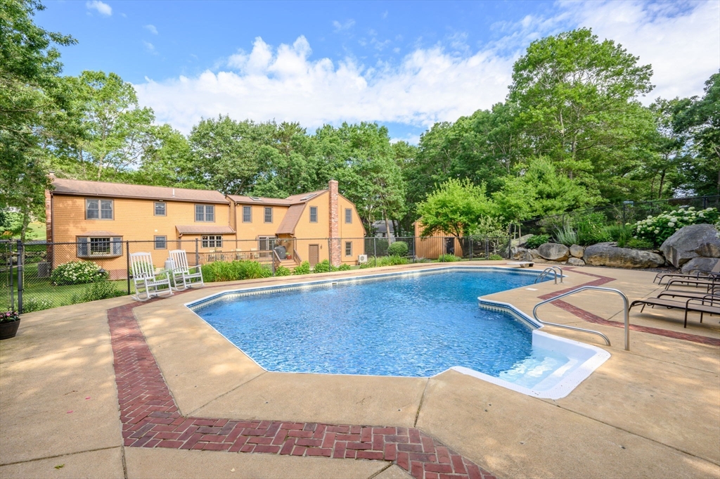 42 Crabtree Rd