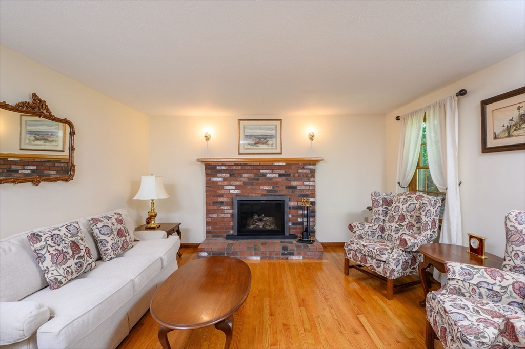 42 Crabtree Rd
