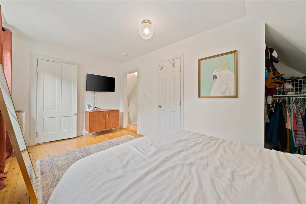 96 Lincoln St