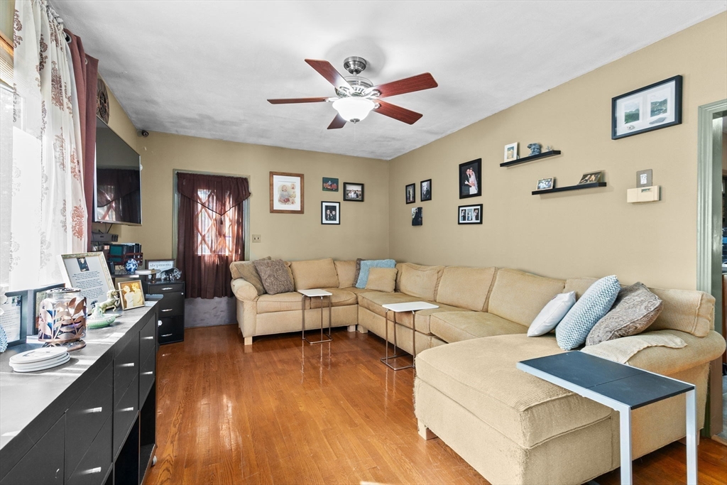 131 Franklin St