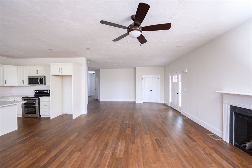 28 Metacomet Road # 28 Unit: #28