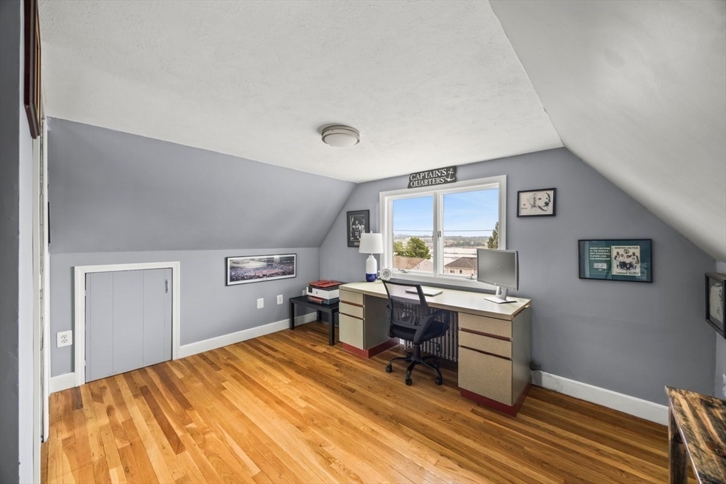 39 Hilltop Road