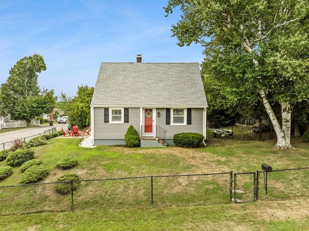 39 Hilltop Road