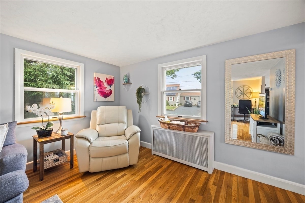 39 Hilltop Road