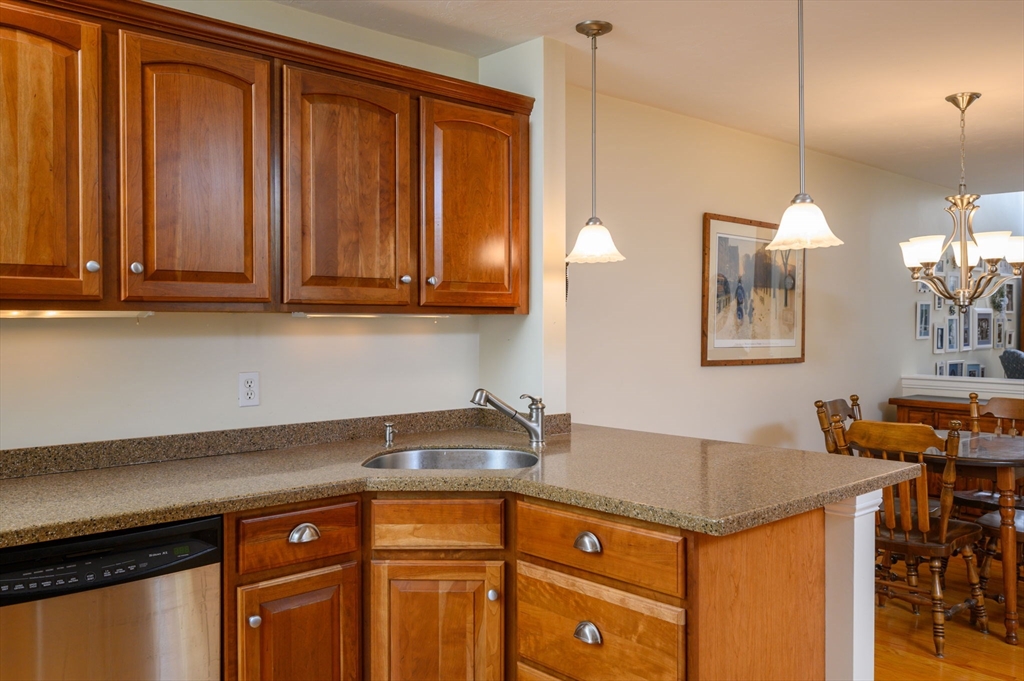 41 Liberty Dr # 41