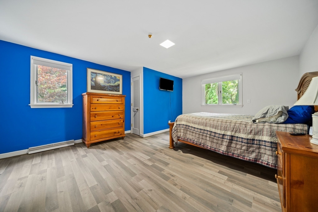 25 Rock Meadow Dr