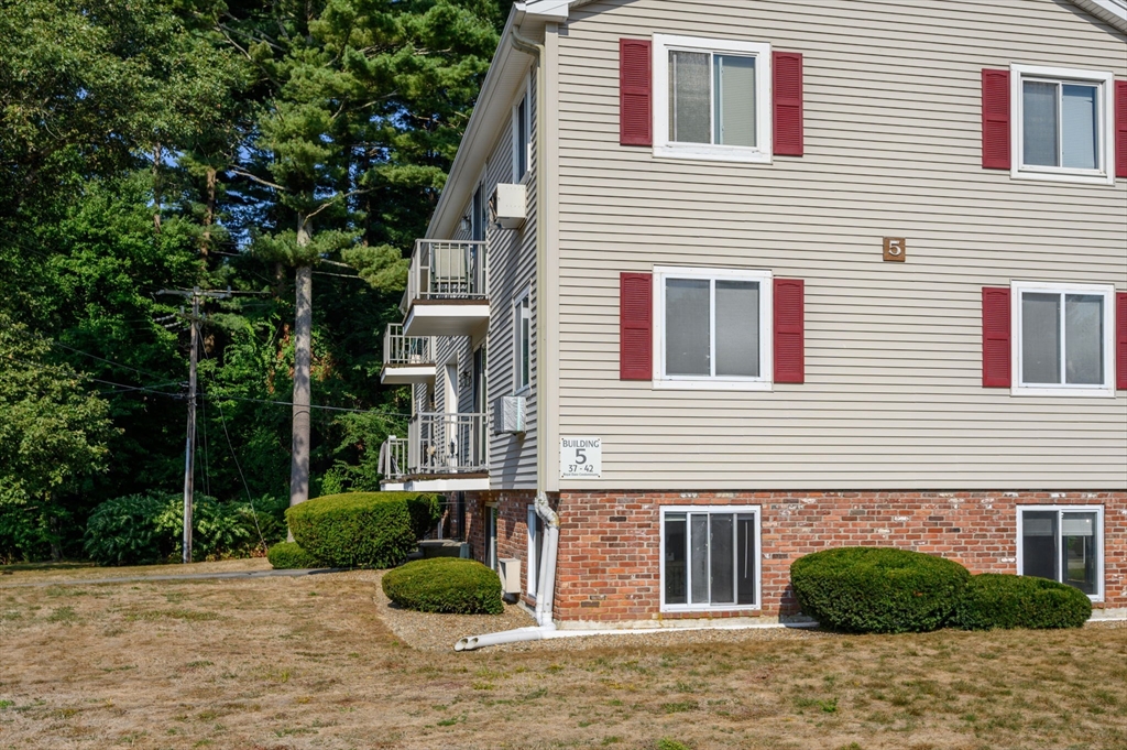 5 Royal Dane Dr # 37