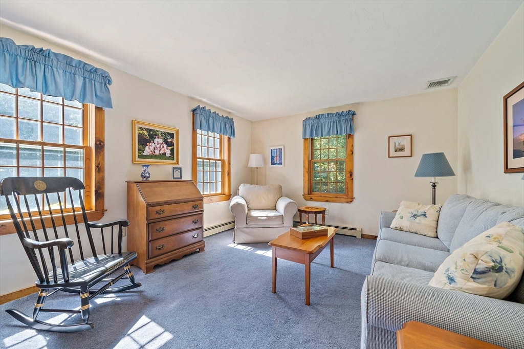 12 Running Stream Rd