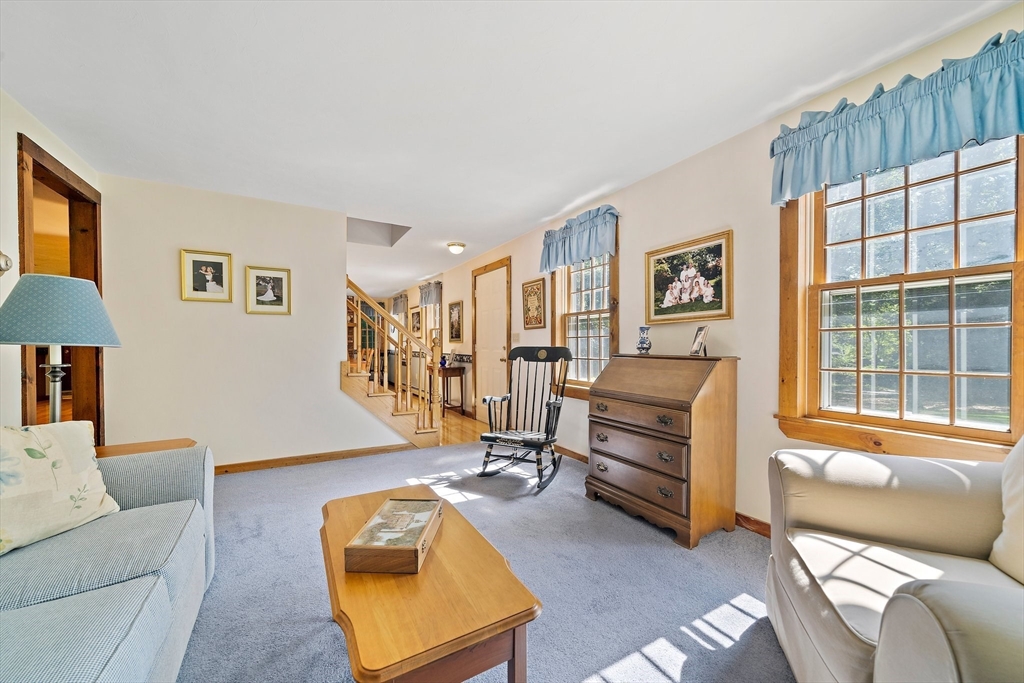 12 Running Stream Rd
