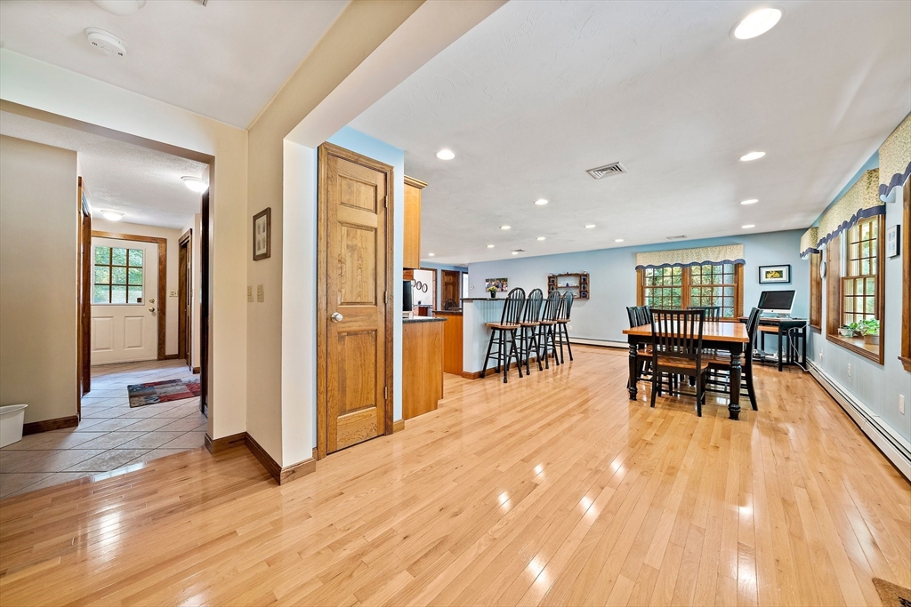12 Running Stream Rd