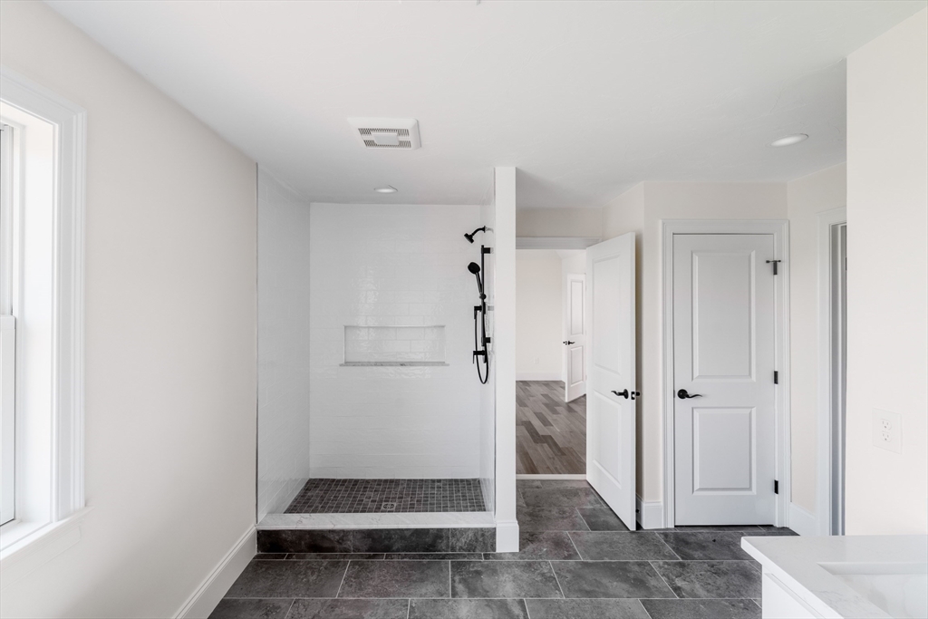 13 Narragansett Drive