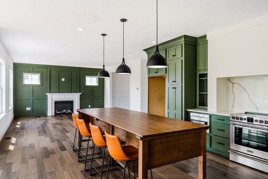 13 Narragansett Drive