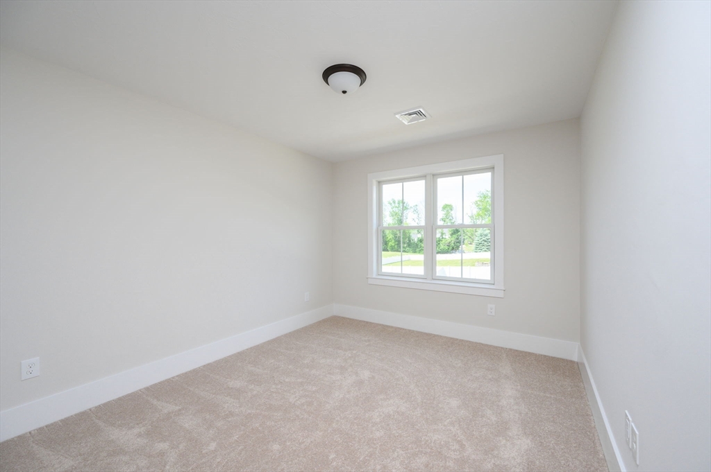 9 Narragansett Drive