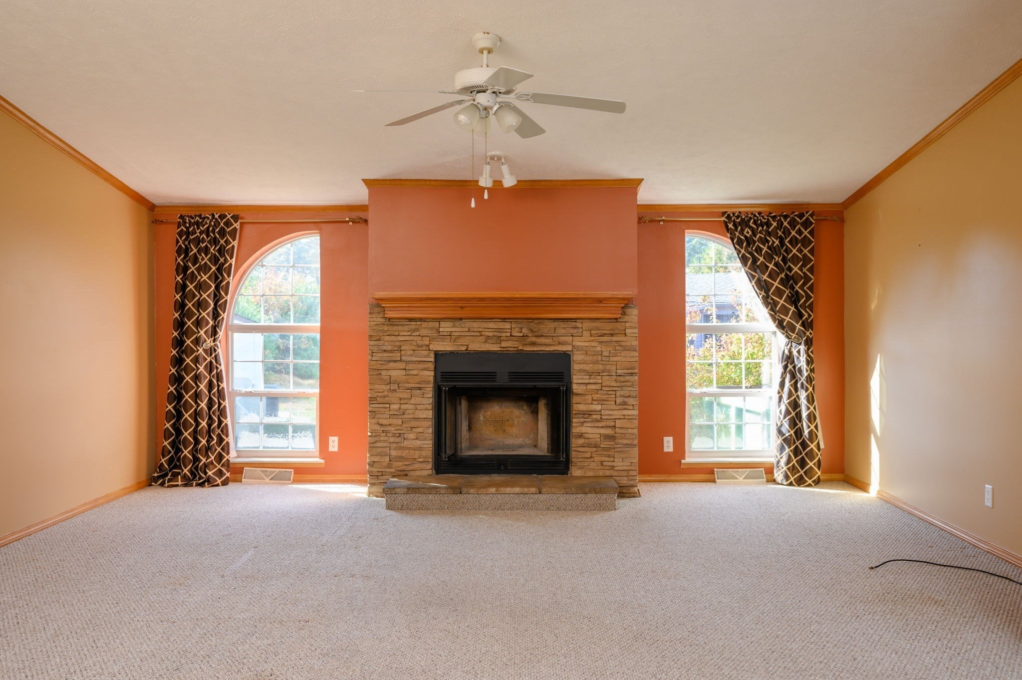 33 Adams Circle